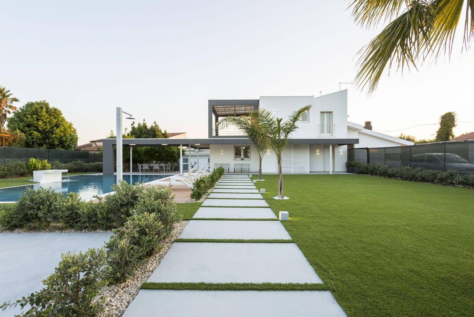 Landscape & Outdoor Design